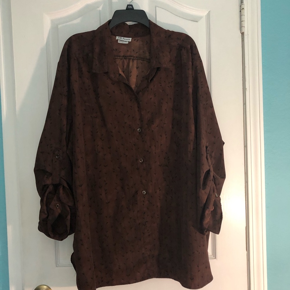 EUC All Hours blouse in women’s size 46